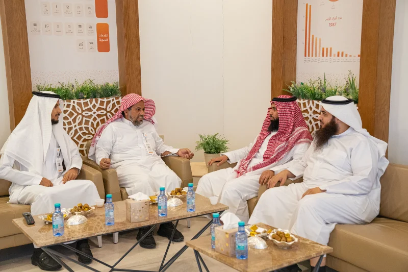 زيارة حاضنة الجمعيات