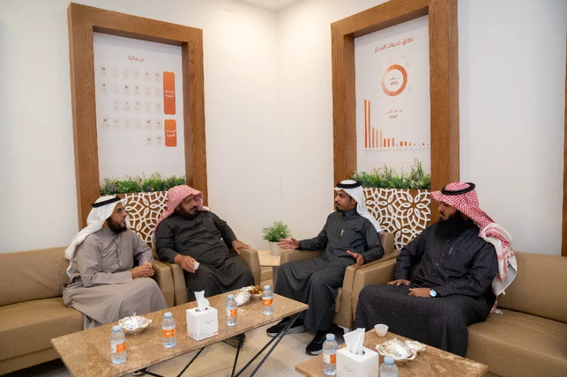 استضافة الأمين العام لجمعية الروضتين للخدمات الاجتماعية بنجران