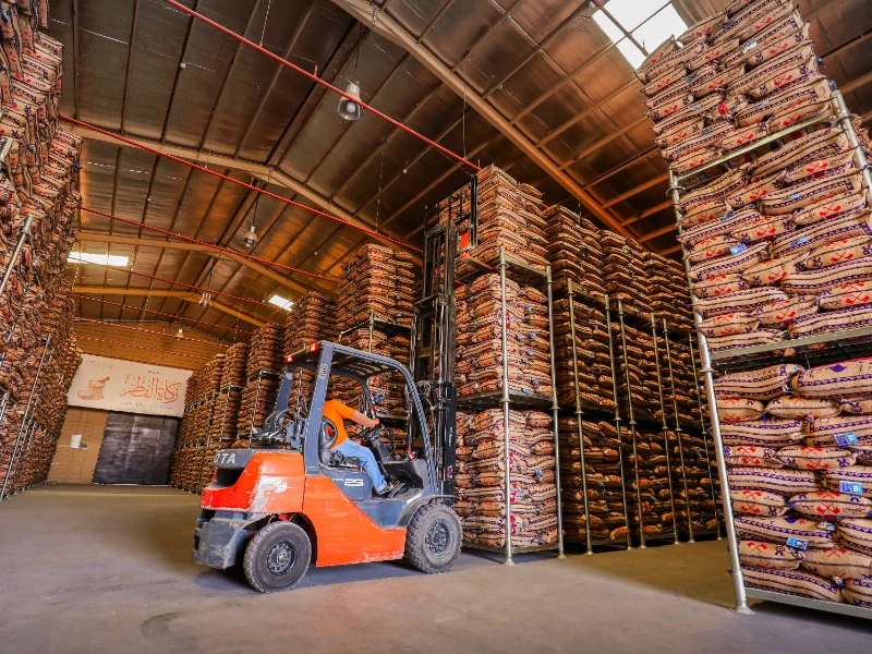 بثقة 150 ألف مزكٍ ، زكاة الفطر لعام  1446هـ تصل لمستحقيها في وقتها الشرعي