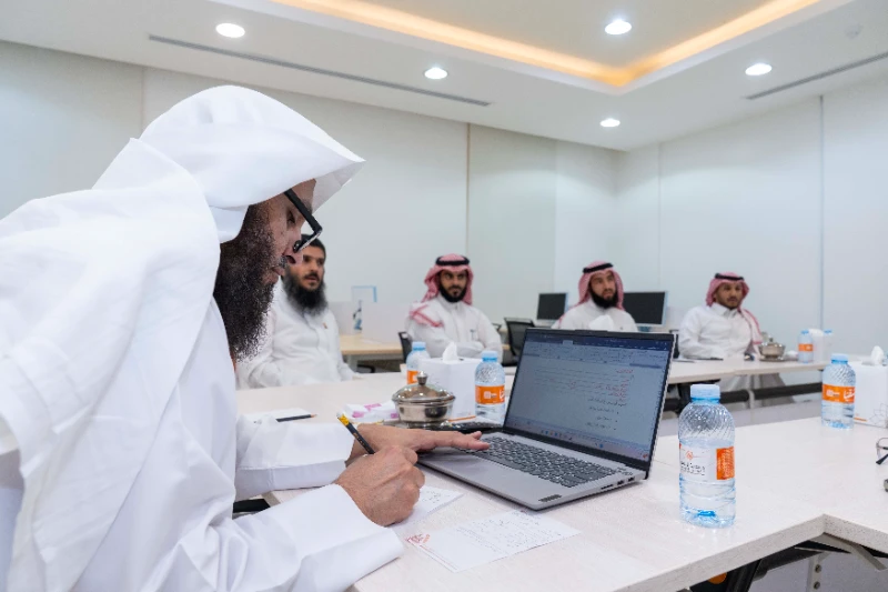 ورشة عمل استعدادًا لانطلاق المعسكر العلمي الصيفي (2)