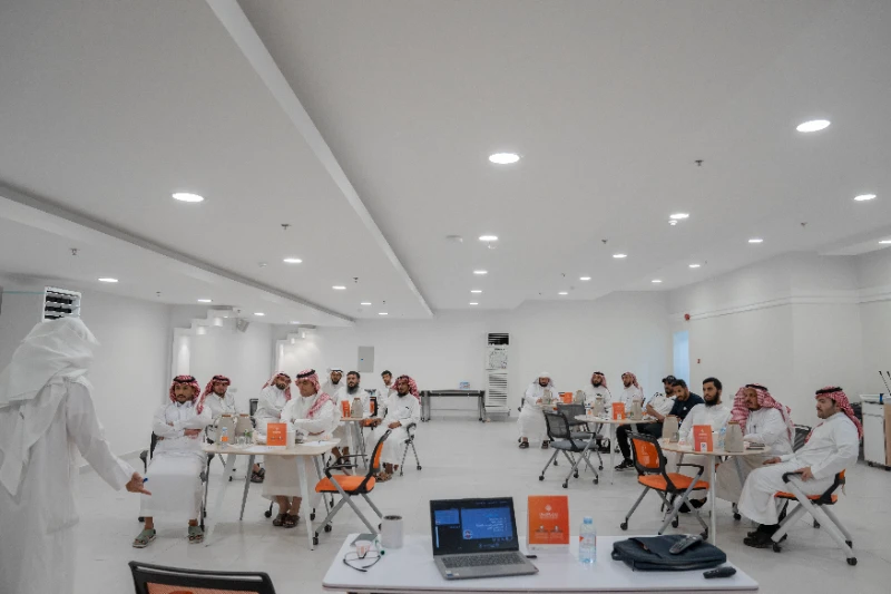 لقاء تطويري لمشروع تمكين الإثرائي